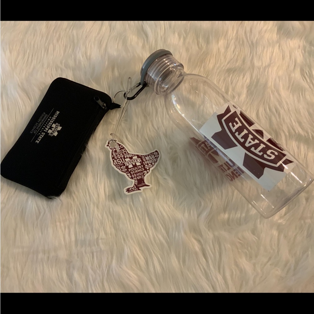 Mississippi State Poultry Tumbler With Sticker- Name Keychain-Change Purse NWOT